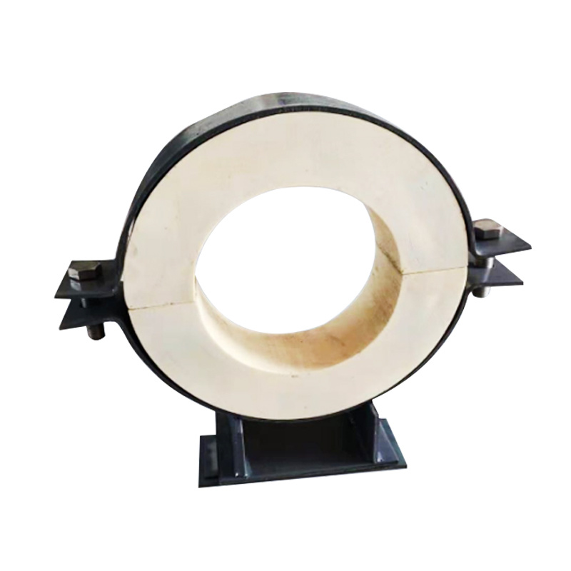 Sliding polyurethane pipe support
