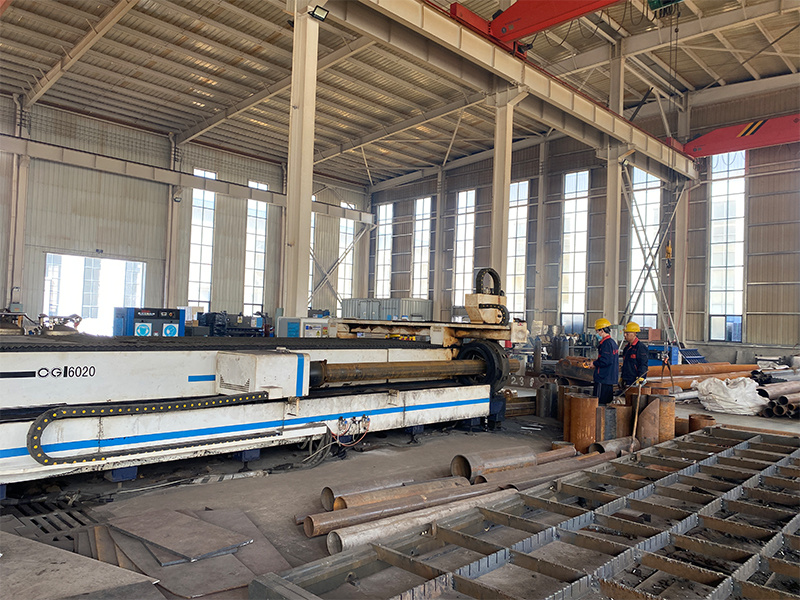 Plant equipment Plant equipment