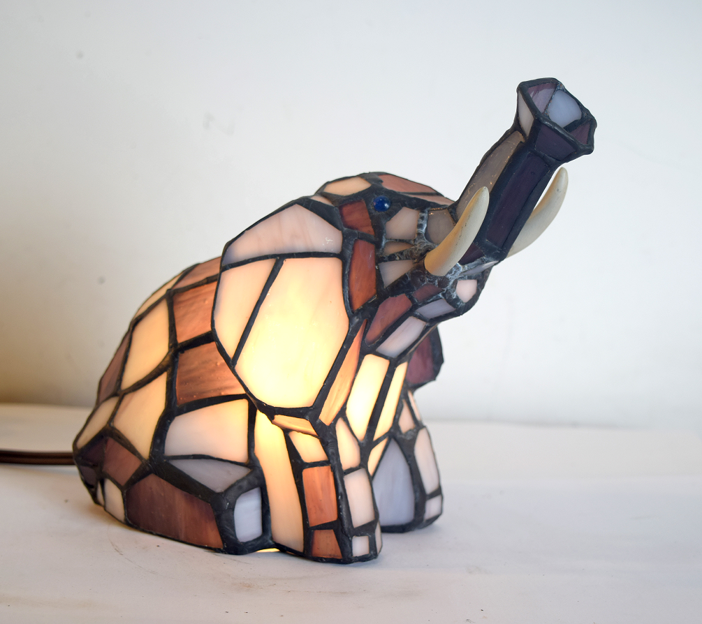 Elephant Tiffany Decor Table Lamp