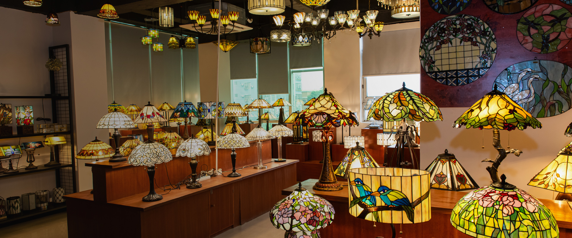 Focus on the research, design, and production of lighting fixtures in various materials