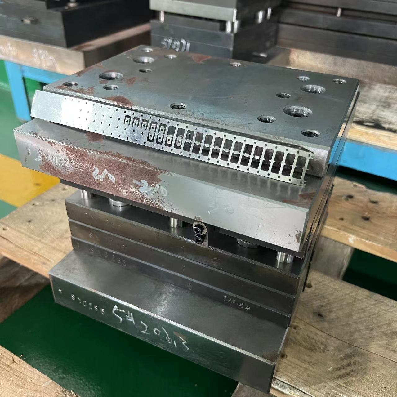 Unlocking the Benefits of Precision Die Cutting Machines in Manufacturing