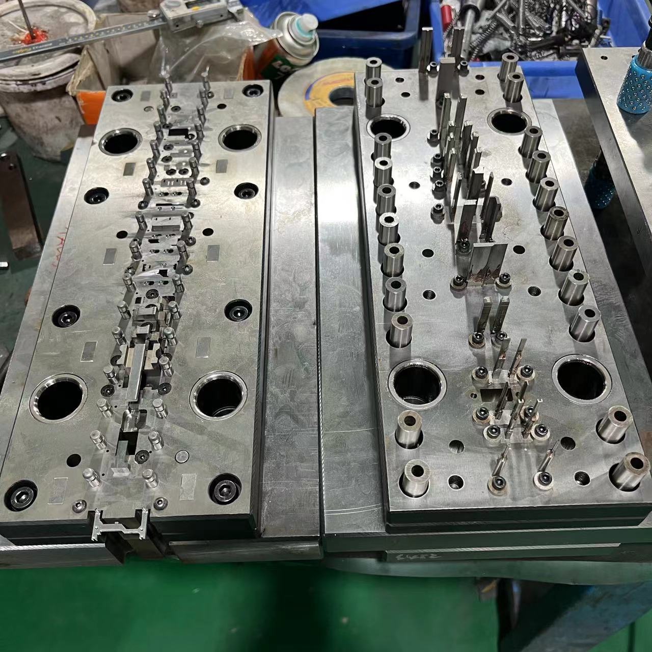 Unlocking Efficiency: The Role of Metal Sheet Punching Machines in Manufacturing