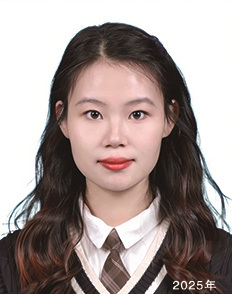 黄章娆 黄章娆