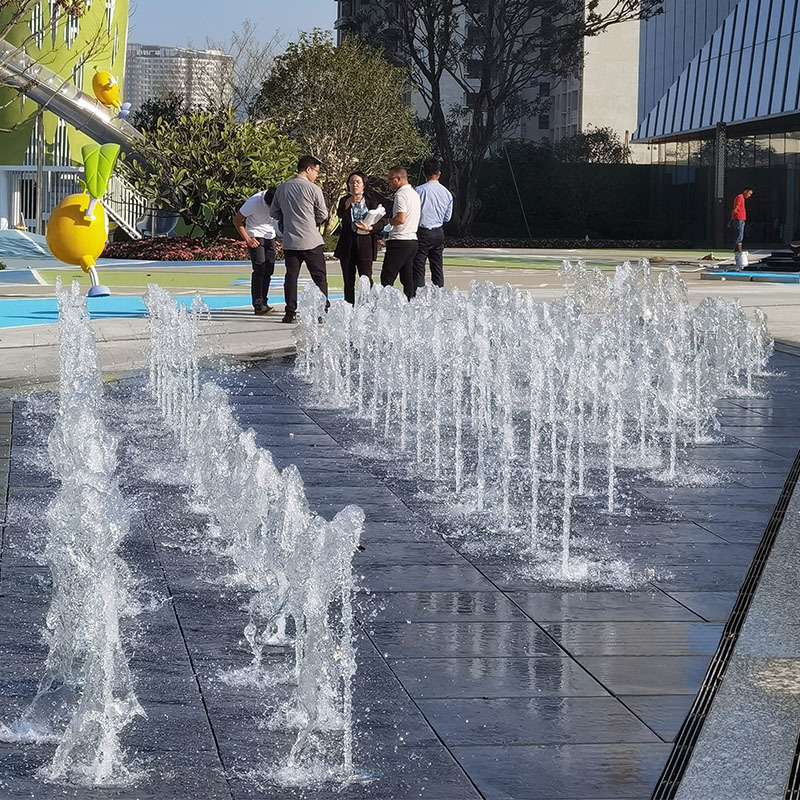 The Allure of Pedestrian Plaza Fountains: Transforming Urban Spaces