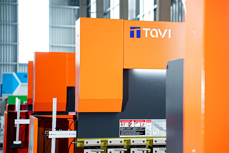 Bending machine Bending machine