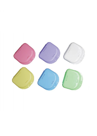 Retainer Box with slot