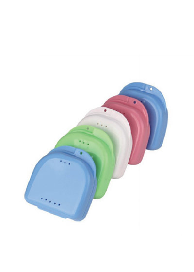 Retainer Box with slot