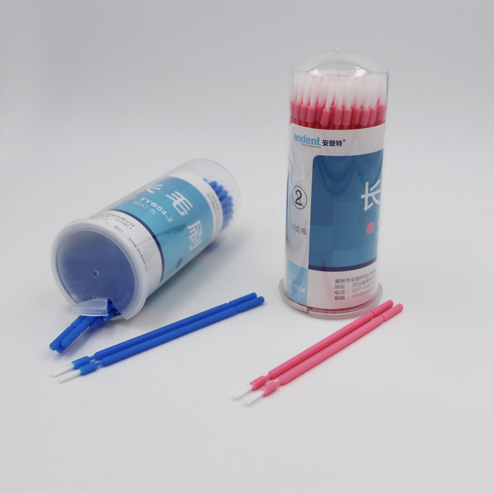 Brush applicator
