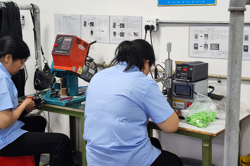 Workshops & Equipments Workshops & Equipments