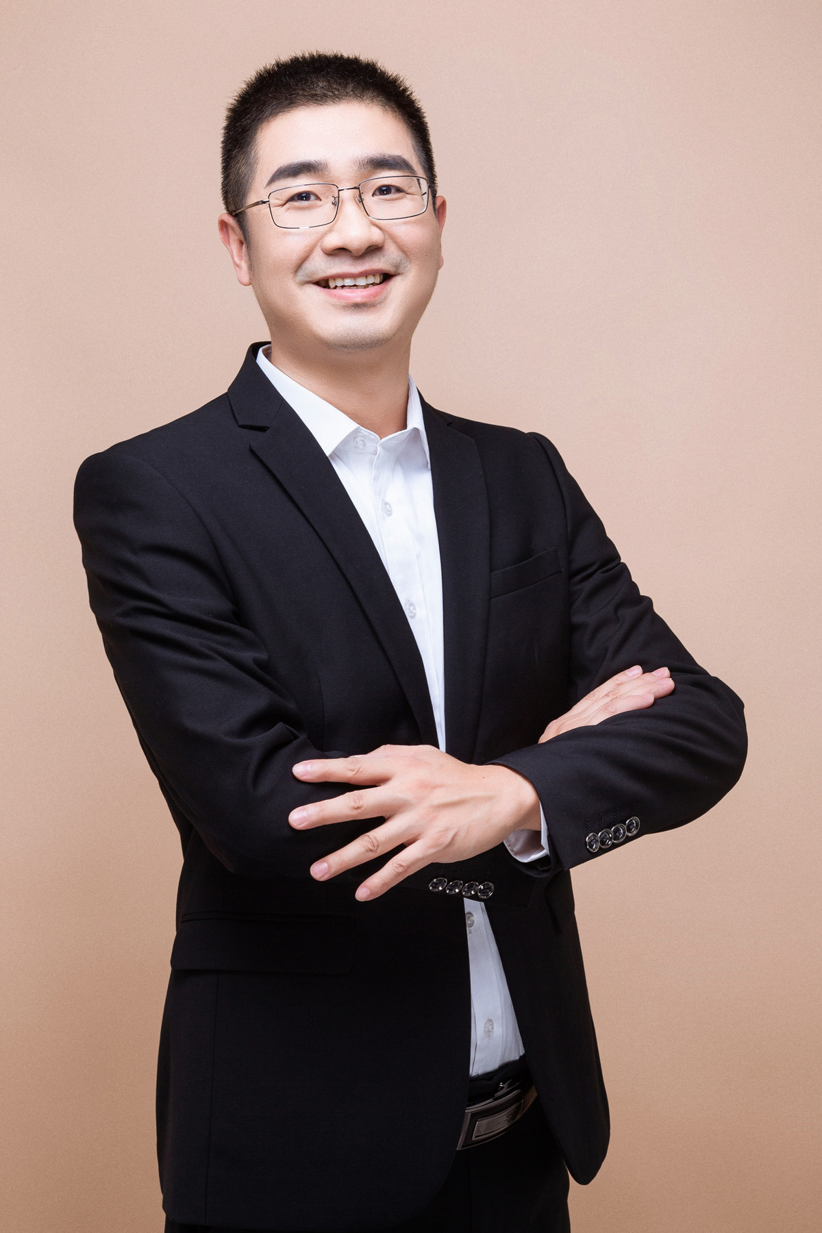 Yang Zheng- Chief Financial Officer