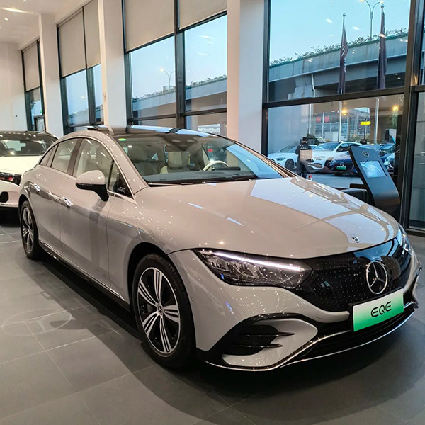 Mercedes Benz  EQE350