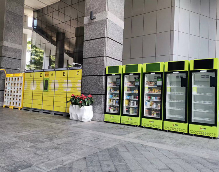 Smart Retail Cabinet