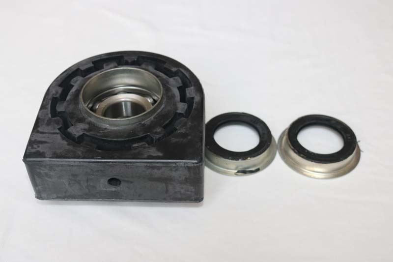 Center rubber pad assembly NKR small hole