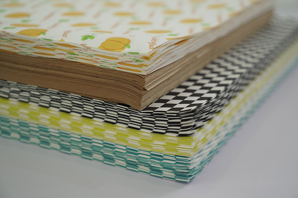 Any paper used for packaging hamburgers can be collectively referred to as hamburger paper Any paper used for packaging hamburgers can be collectively referred to as hamburger paper