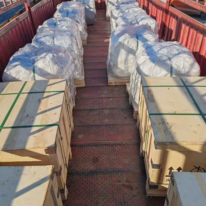 Packaging & Shipping