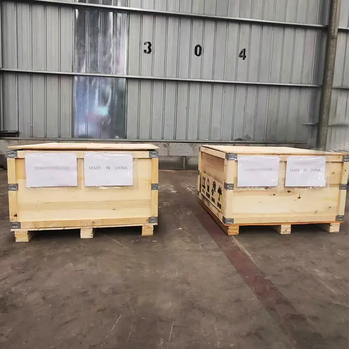 Packaging & Shipping