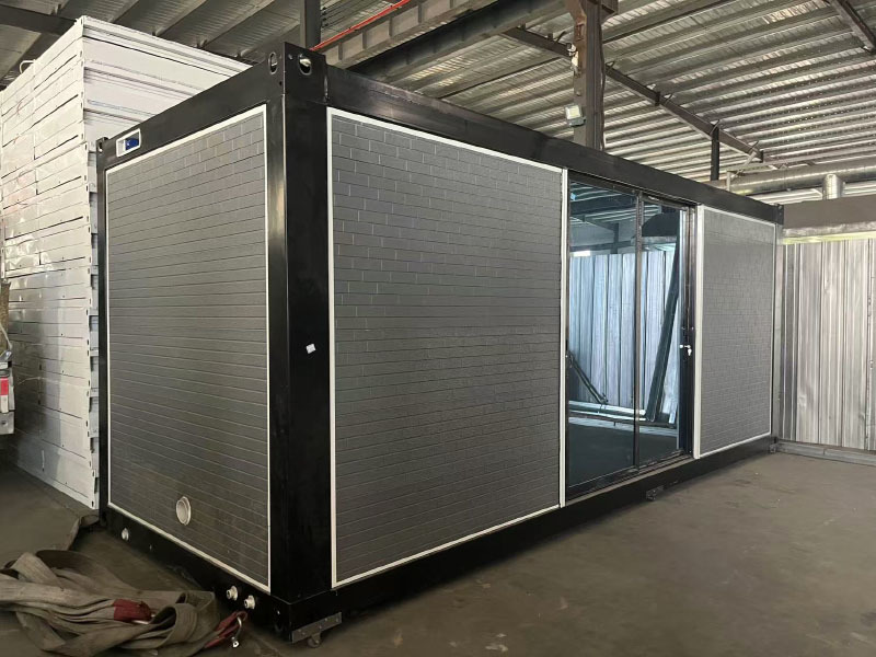 Packaging Container House