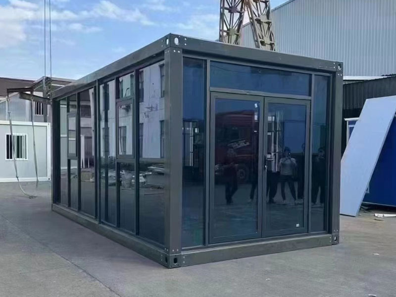 Quick Assembly Room