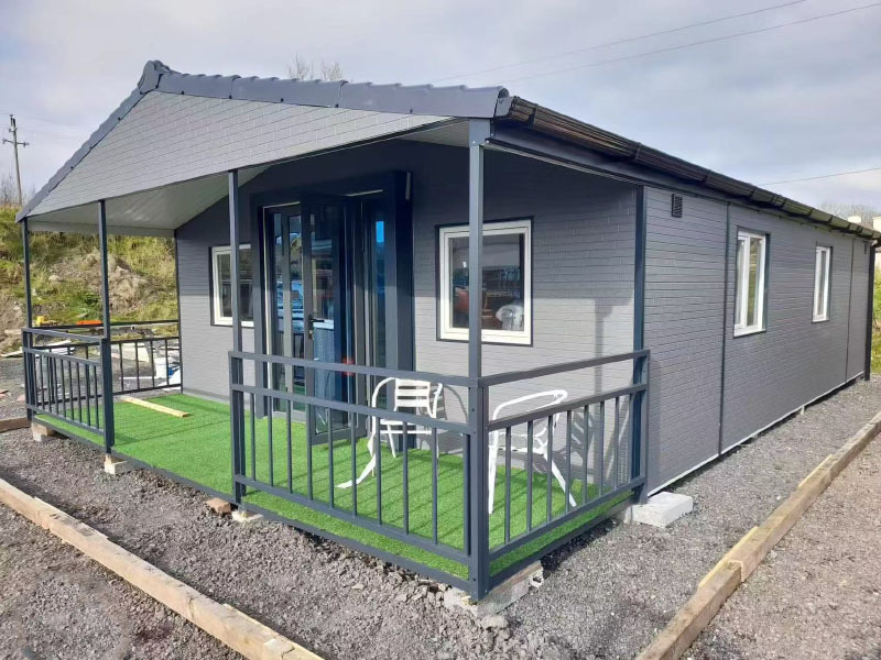 Expanding Container House