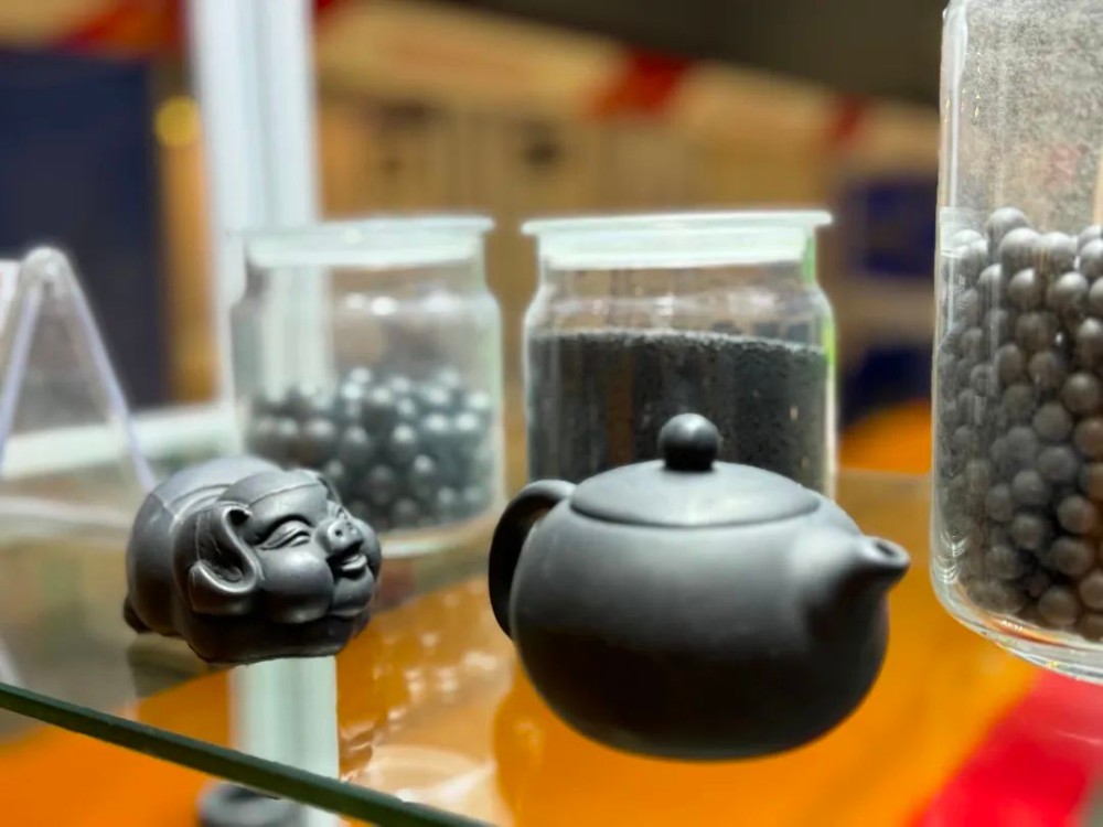 荣获“专精特新”、通过三体系认证