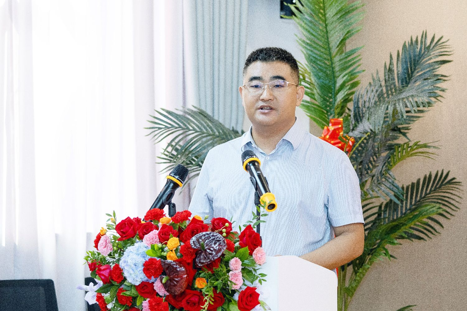 烟台高新区院企合作交流会暨中科埃微复合菌项目启动