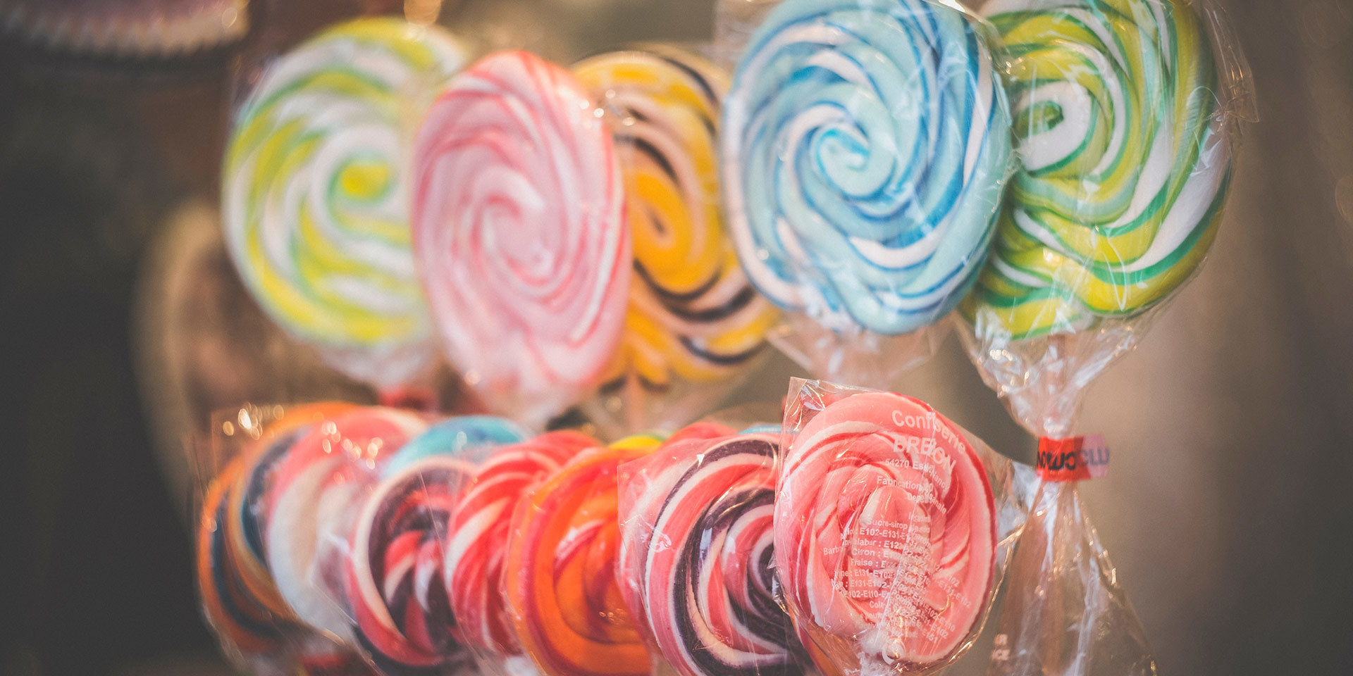 How to make a big lip lollipop