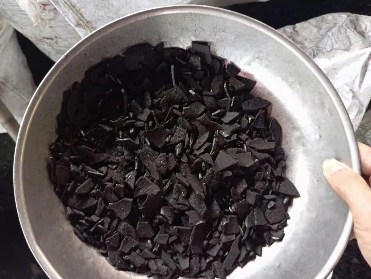 COCONUT SHELL CHARCOAL