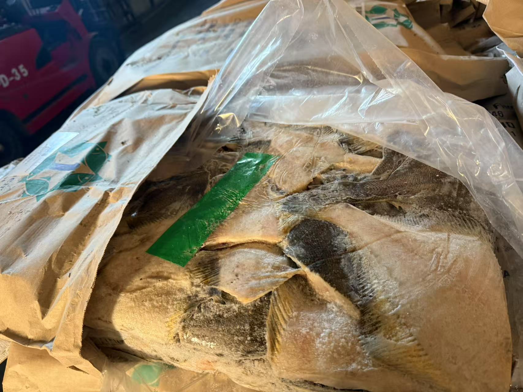 WHOLE YELLOW FIN SOLE
