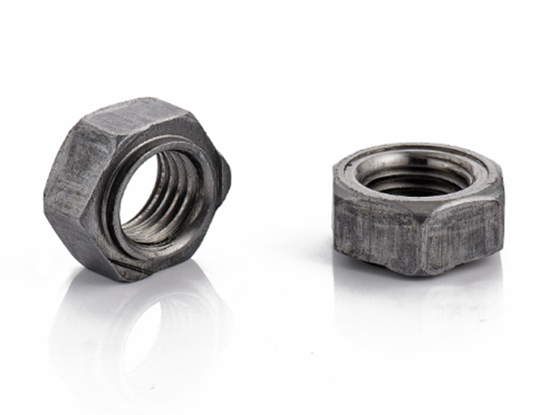 Hexagonal nut