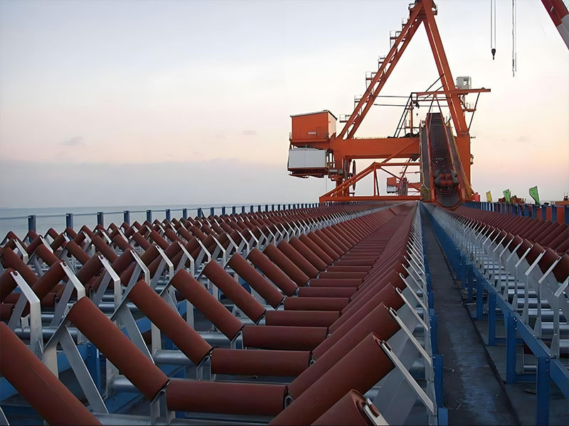 The use and characteristics of trough-shaped roller sets. The use and characteristics of trough-shaped roller sets.