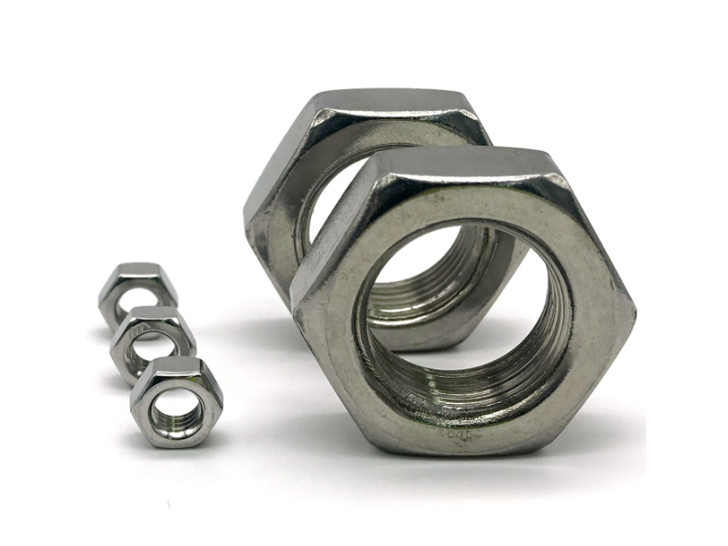 Hexagonal nut