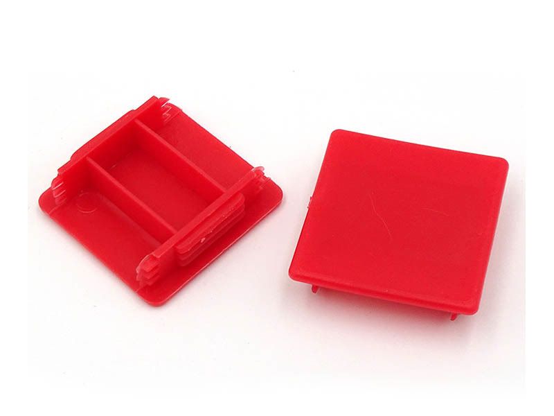 C-shaped steel end cap