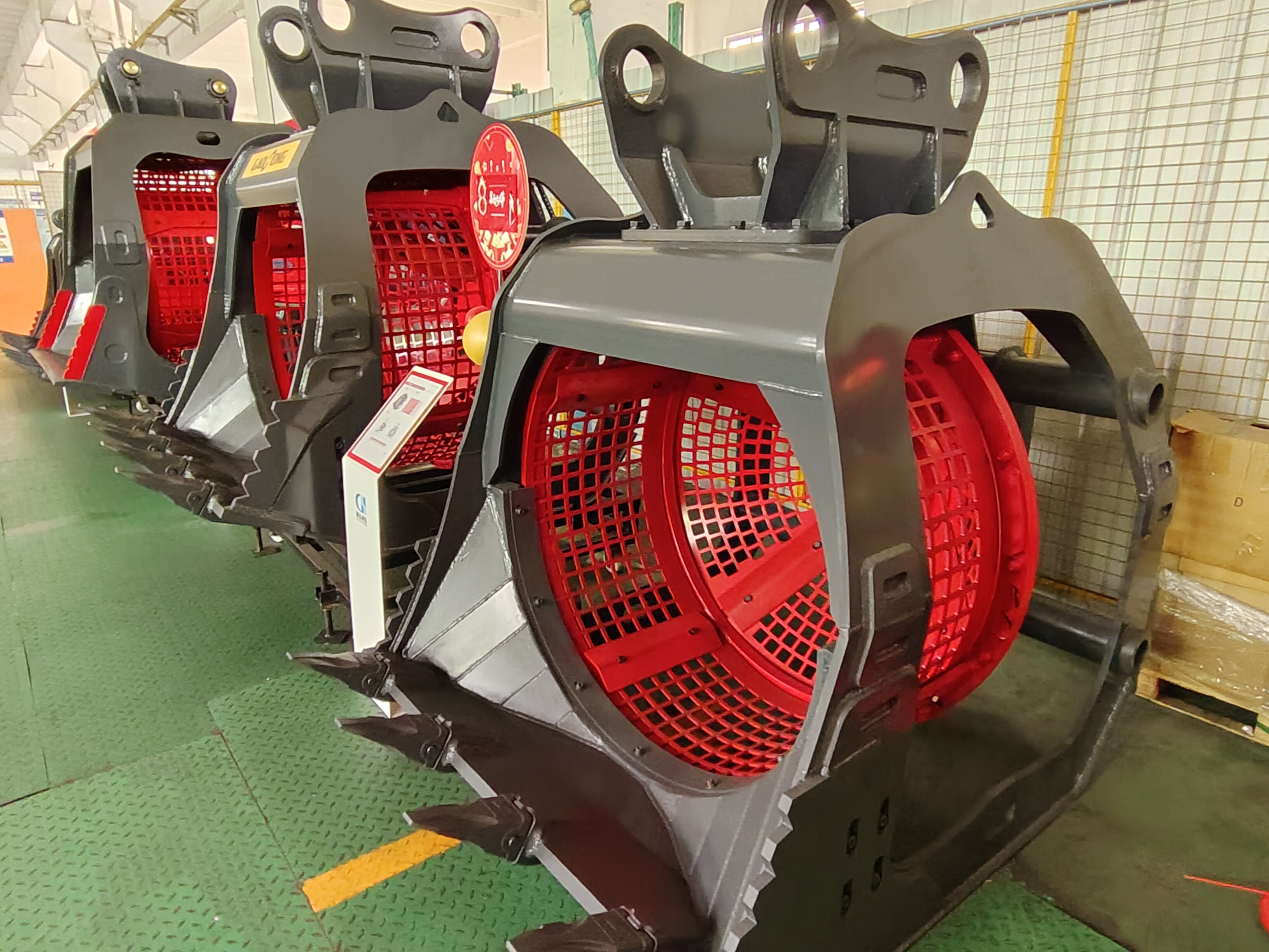 Industry News: Screening Bucket - The Revolutionary Excavator Attachment for Material Sorting