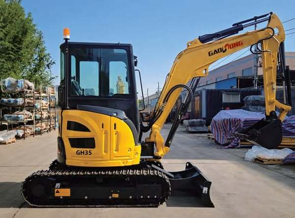 Global Micro Excavator Industry Poised for Robust Growth Amid Urbanization and Tech Shifts