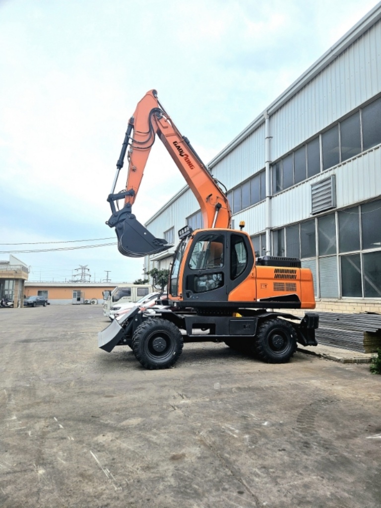 MASTER YOUR 35-TON WHEEL EXCAVATOR LIKE A PRO!‌ (Thread)