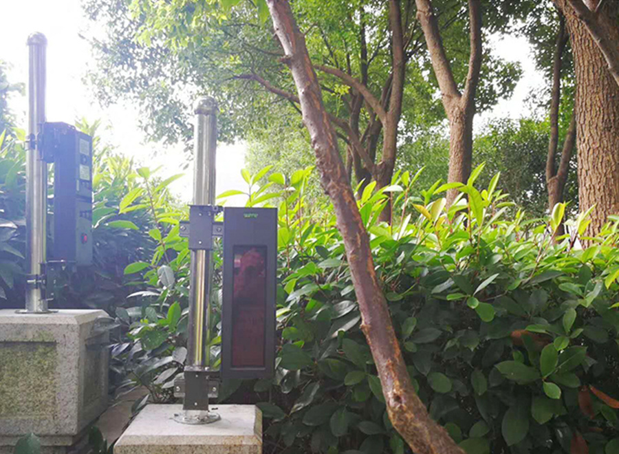 浙江省嘉興市平湖區(qū)工業(yè)園區(qū)政府大樓圍墻報警項(xiàng)目