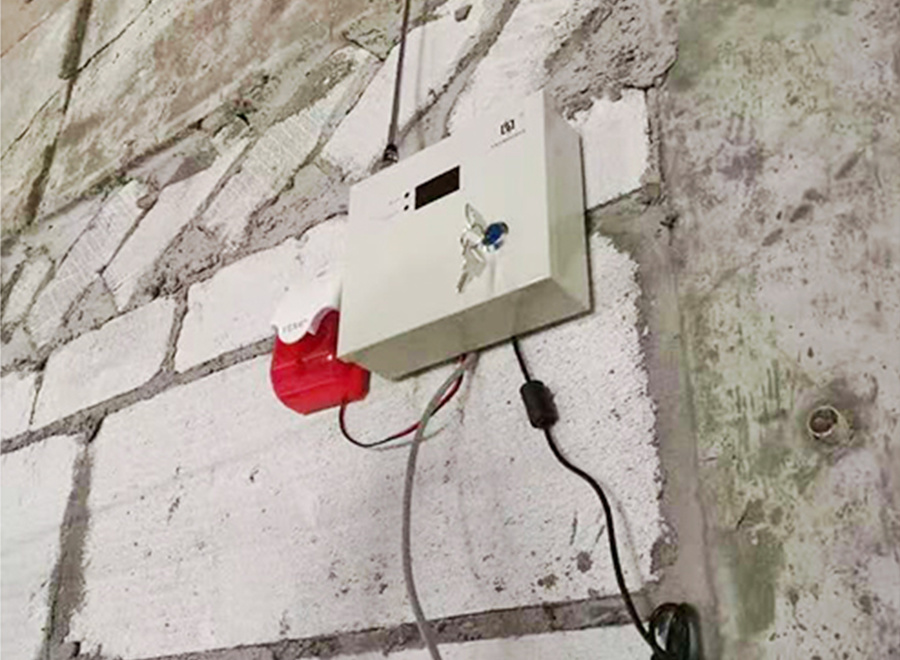 某建筑工地防高空墜物