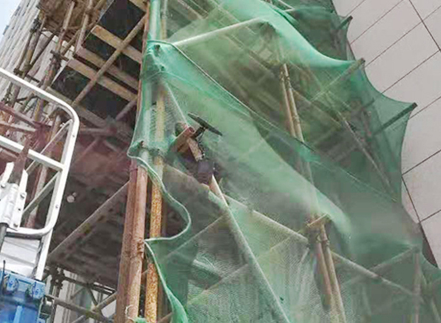 某建筑工地防高空墜物