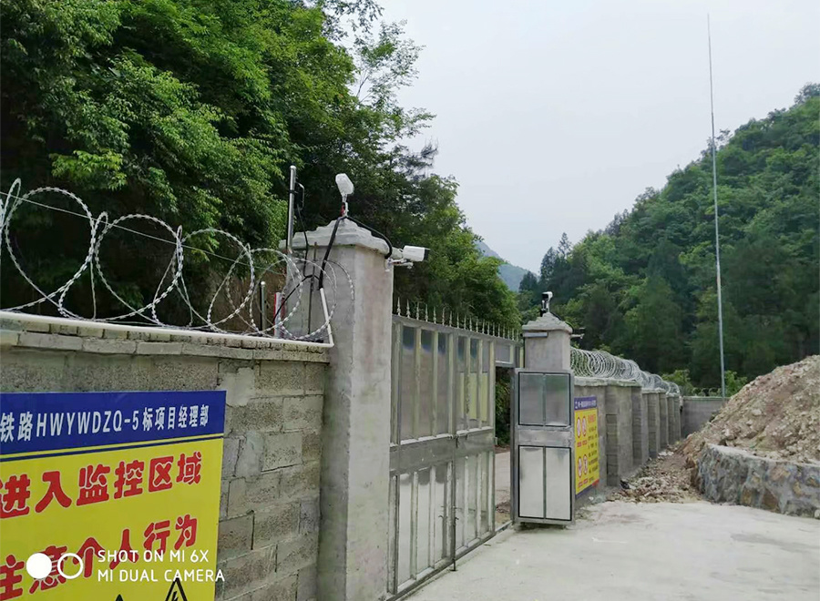 福建省福平鐵路2標(biāo)2分部岱領(lǐng)隧道炸藥庫(kù)