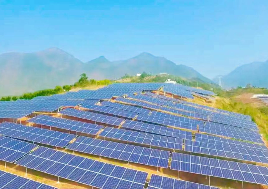 How to install the distribution box of a photovoltaic power station