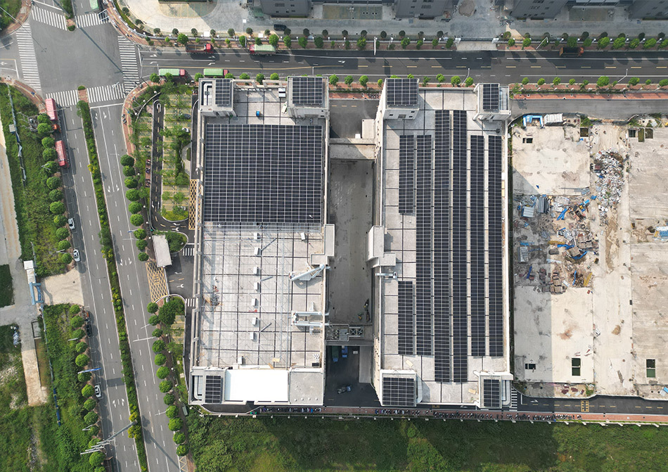 Distributed photovoltaic project development