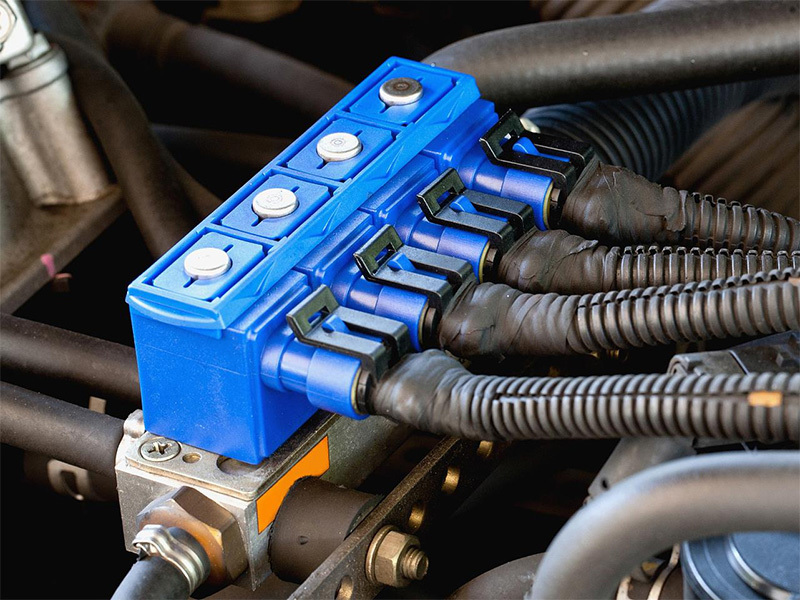 What symptoms will occur if the ignition coil is faulty?