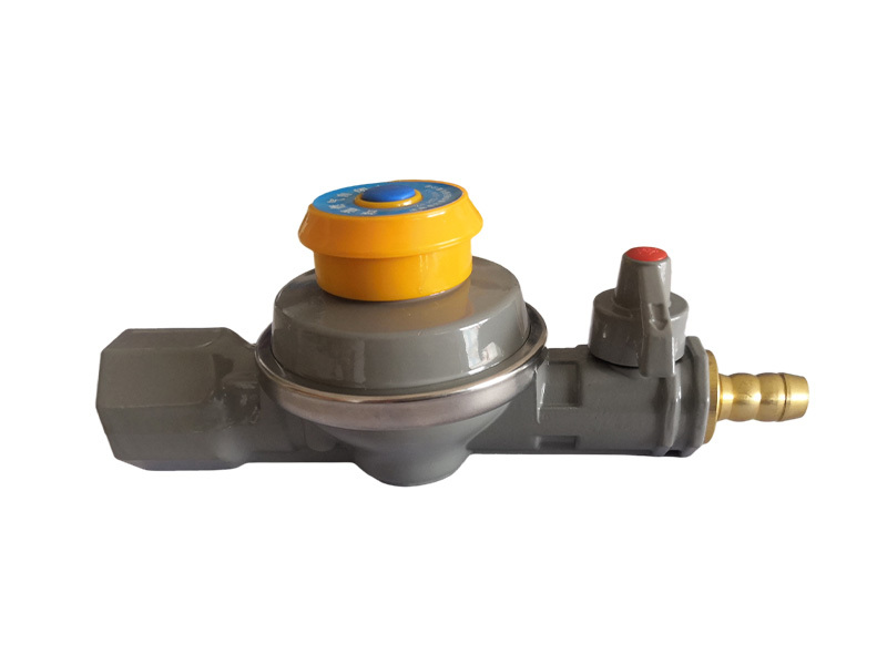 Gas pipeline safety self-closing valve