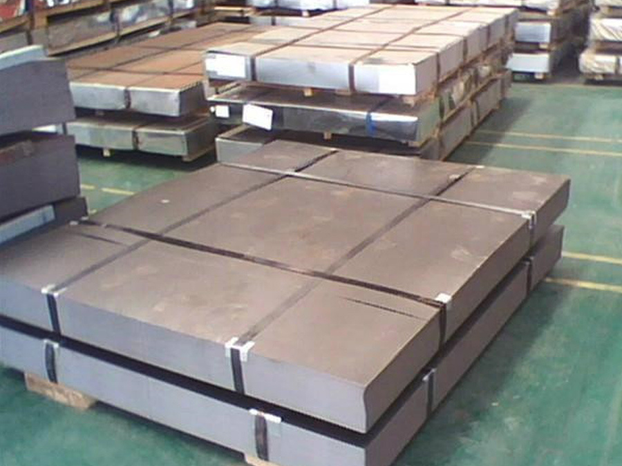 Exploring the Benefits of Aluzinc Steel Plates for Construction