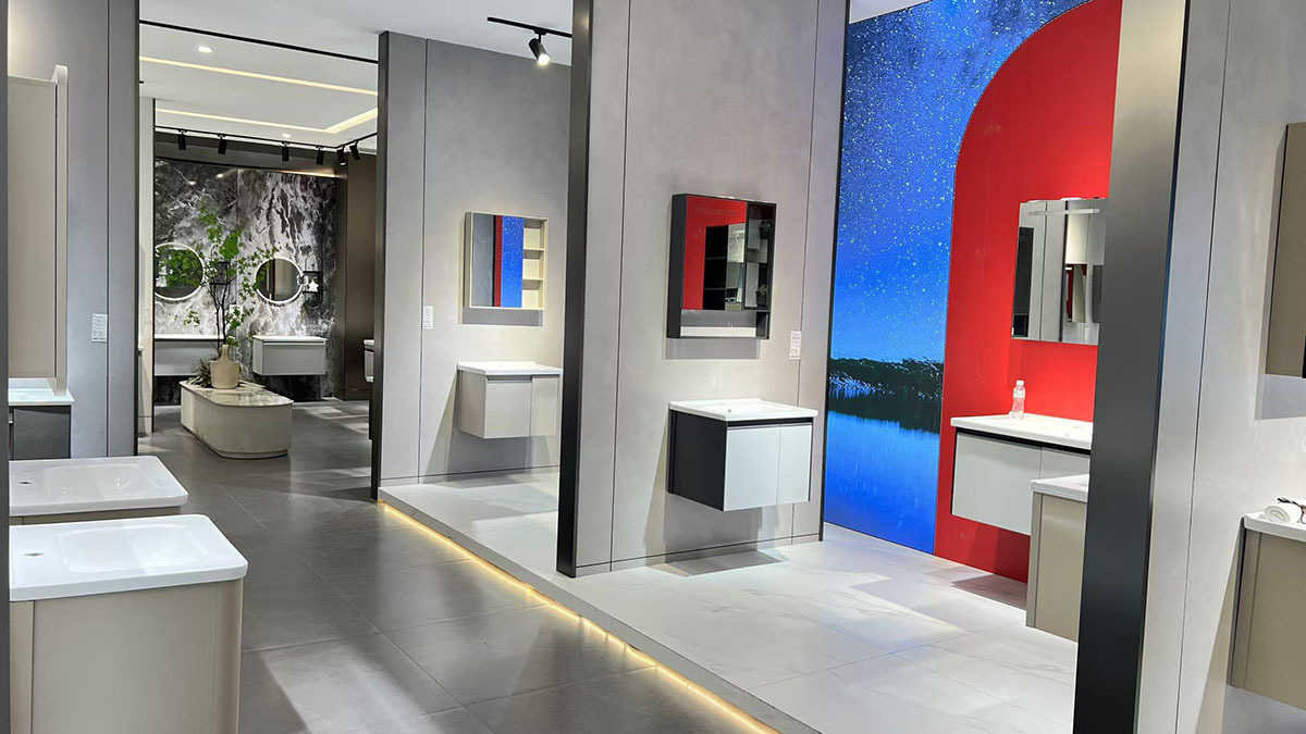 SHOWROOM SHOWROOM