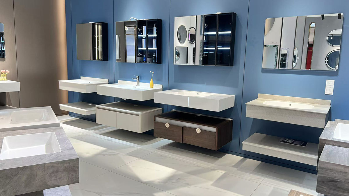 SHOWROOM SHOWROOM