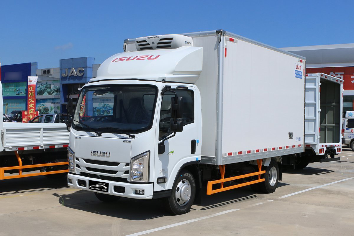 JIANGXI ISUZU EC5 Model 4×2 Meter Refrigerated Truck