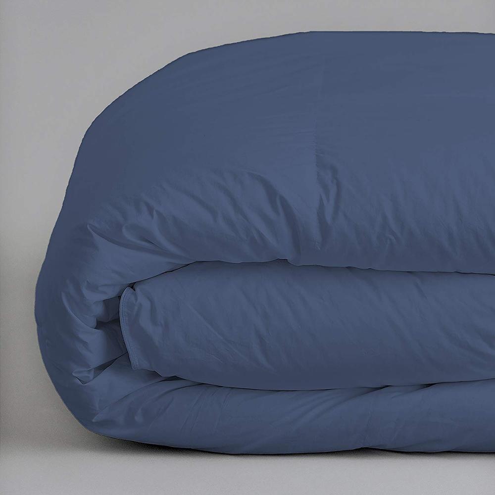 Low price luxury down fiber comforter from China manufacturer