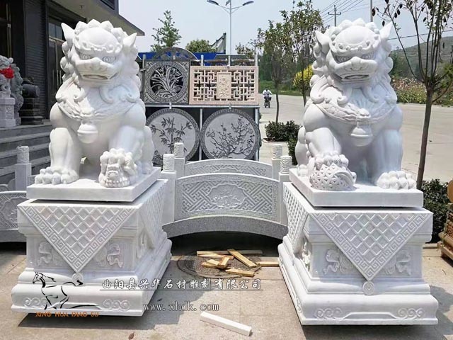 漢白玉石獅子