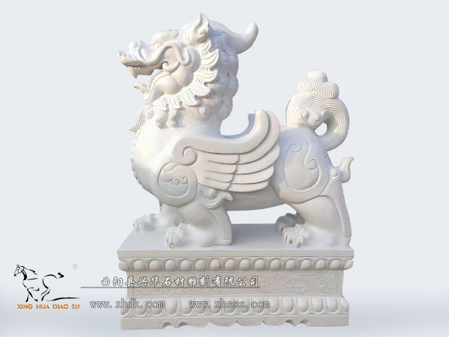 貔貅（漢白玉）